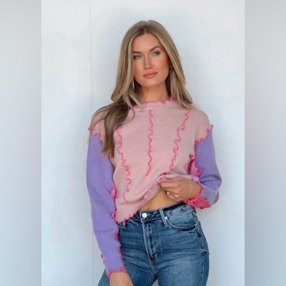 Storia ruffle trim sweater size L
